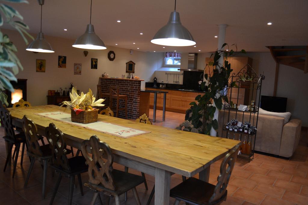 Chambres D'Hotes S'Burehiesel Schillersdorf Exteriér fotografie